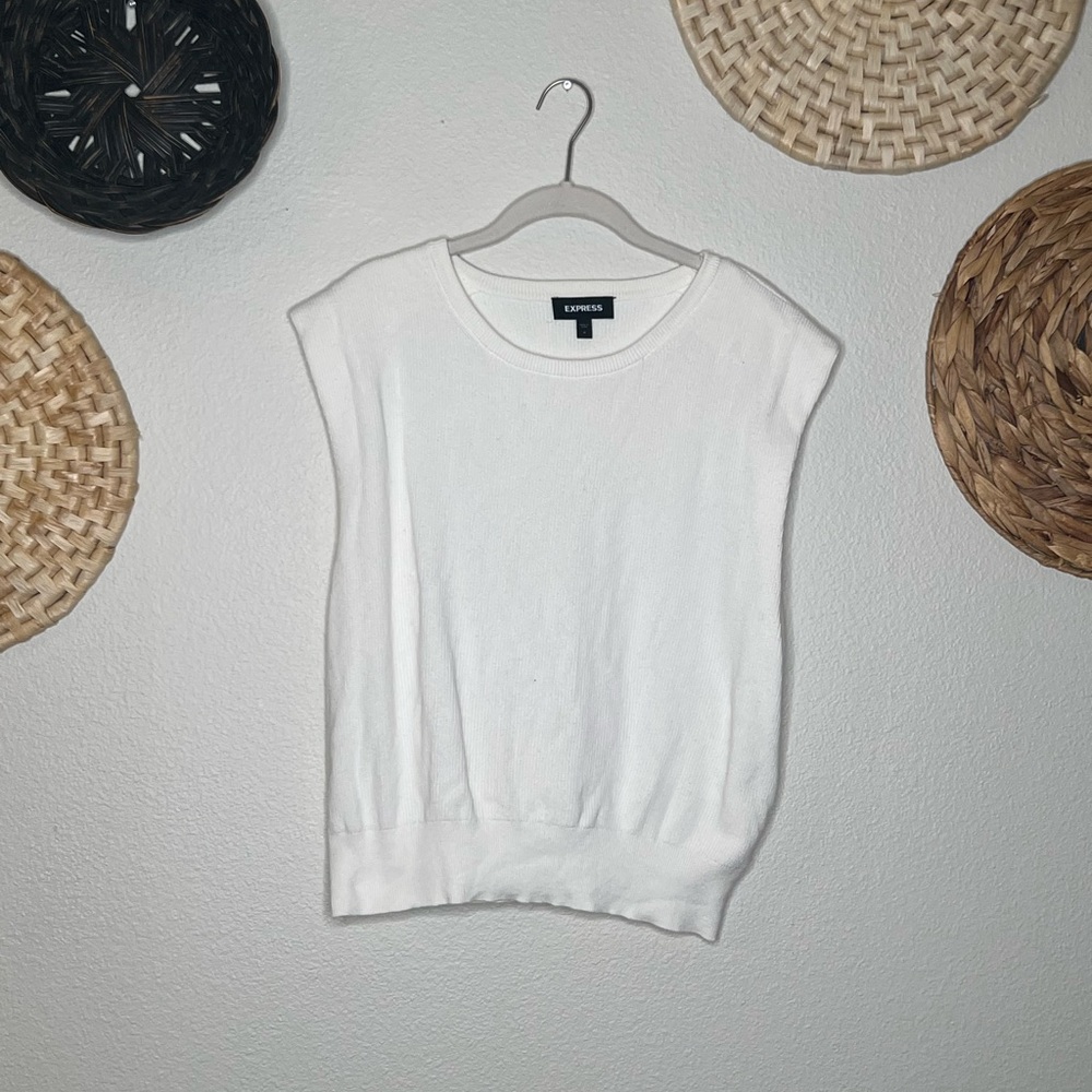 Express Classic White Knit Sleeveless Top